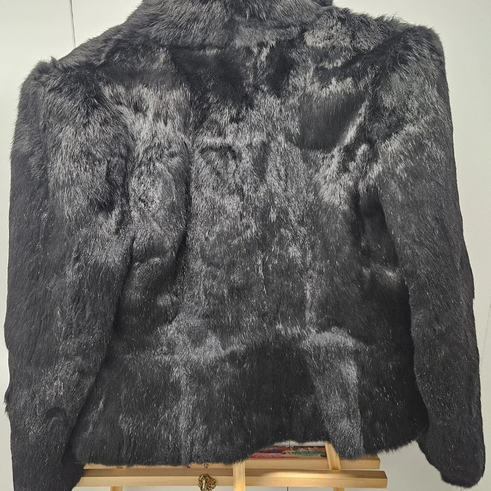 Luxurious Black Faux Fur Coat - Picture 2 of 4